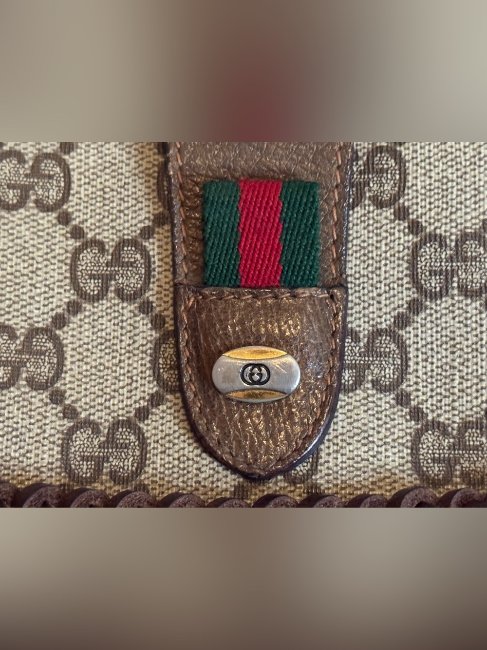 Gucci Beige GG Supreme Canvas Crossbody with Brown Braided Trim - Picture 2 of 12